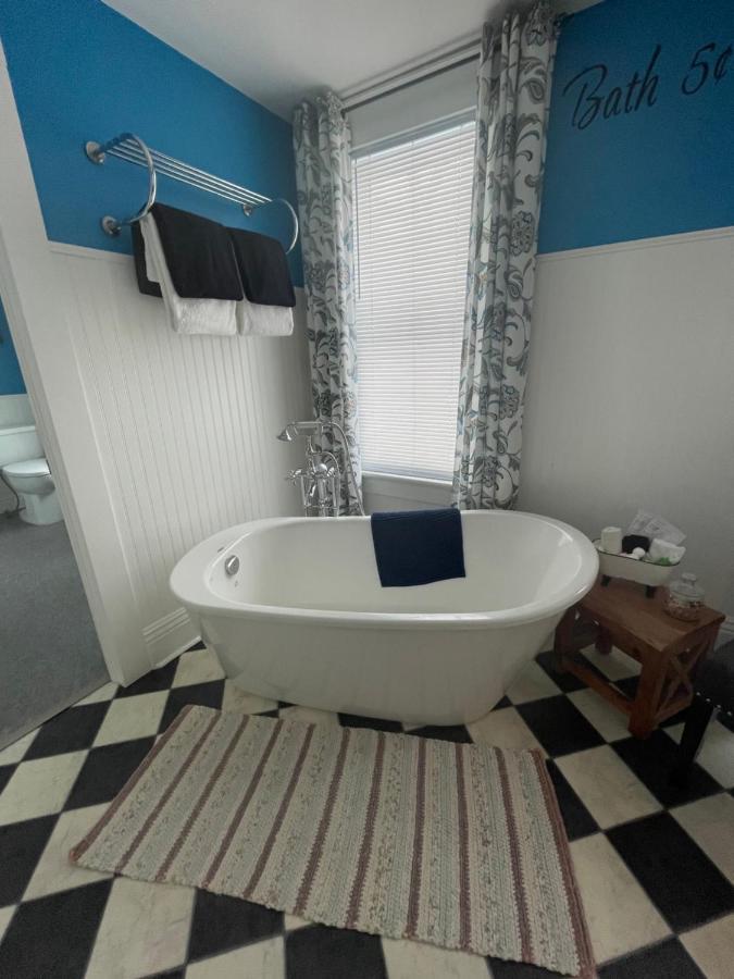The York House Apartment Fort Erie Luaran gambar